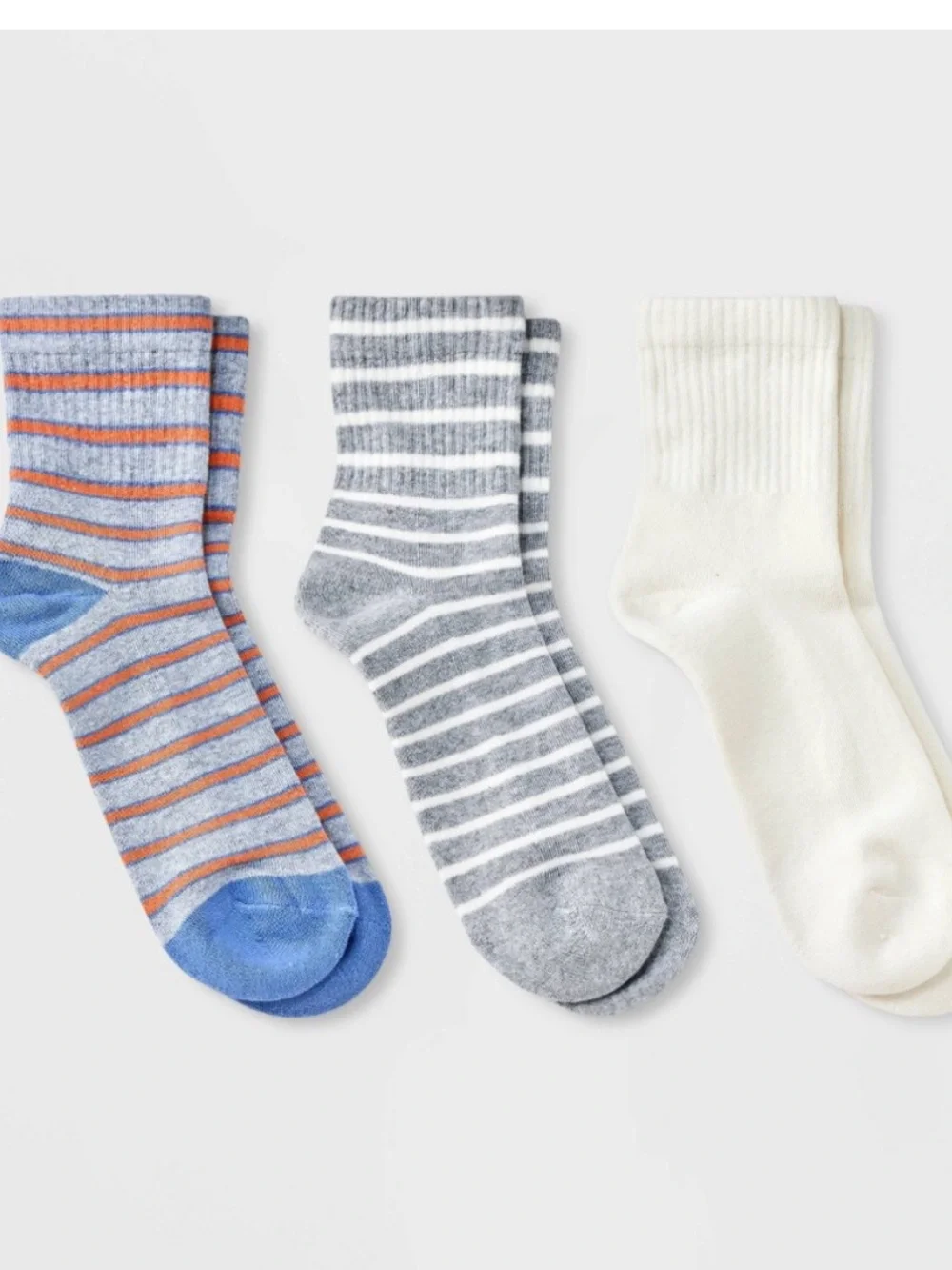 Universal Thread Women's 3-Pack mid Crew Socks in Blue, Orange, Gray & Cream